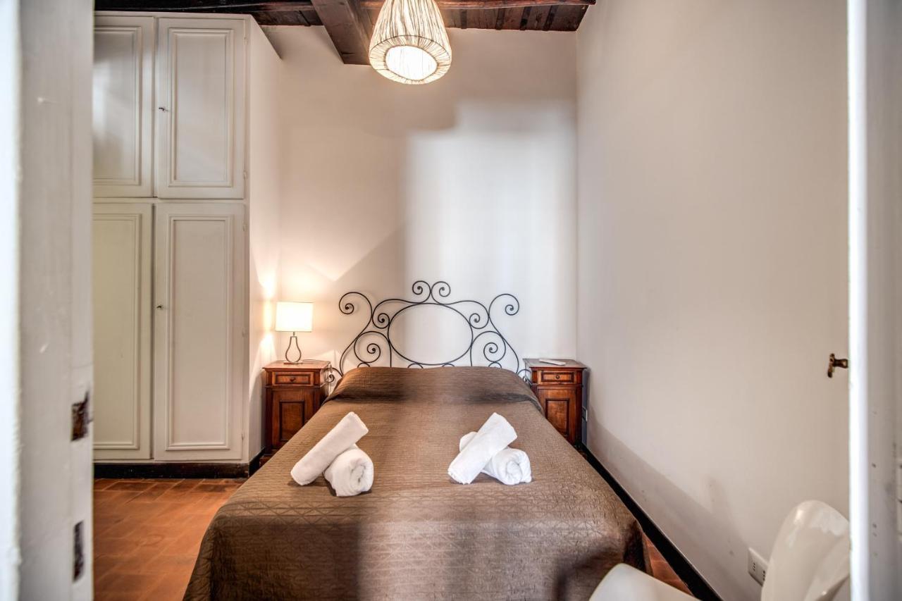 Lovely Flat In The Heart Of Trastevere โรม ภายนอก รูปภาพ
