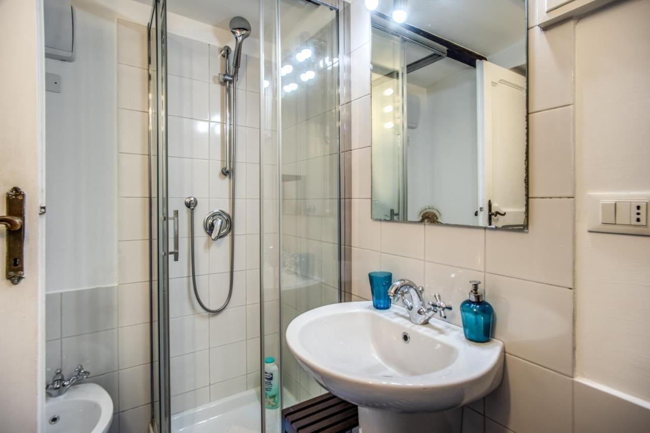 Lovely Flat In The Heart Of Trastevere โรม ภายนอก รูปภาพ